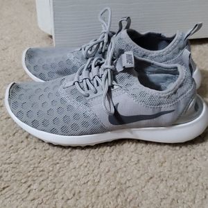 Nike juvenate sneakers